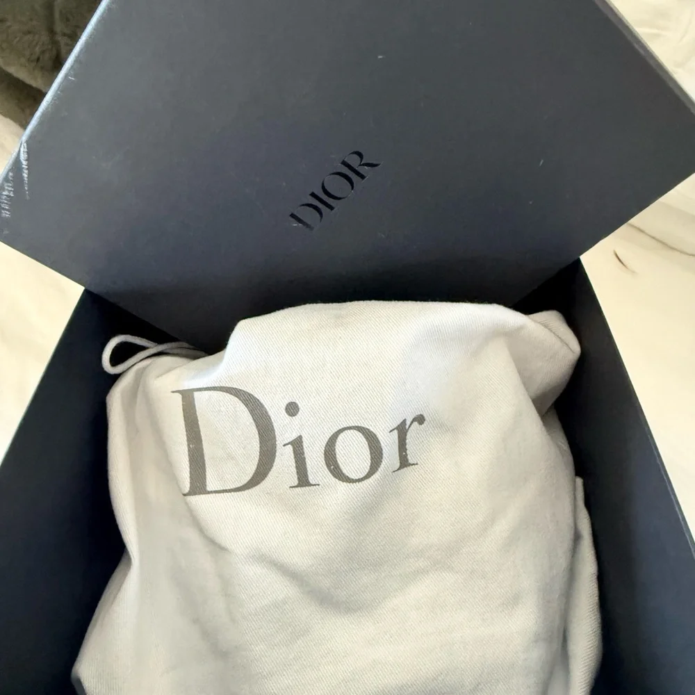 Dior J'ADIOR Diorclub1 Blue & white Mirrored Visor - Picture 9 of 9
